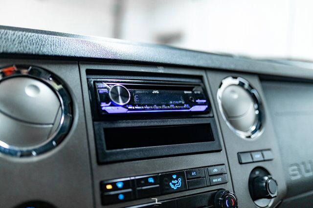 2012 Ford F-550 4x4 Crew Cab XLT Picker Deck Diesel Red Deer AB 2012 Ford F-550 4x4 Crew Cab XLT Picker Deck Diesel Red Deer AB