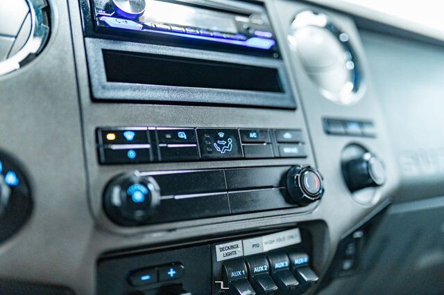 2012 Ford F-550 4x4 Crew Cab XLT Picker Deck Diesel Red Deer AB 2012 Ford F-550 4x4 Crew Cab XLT Picker Deck Diesel Red Deer AB