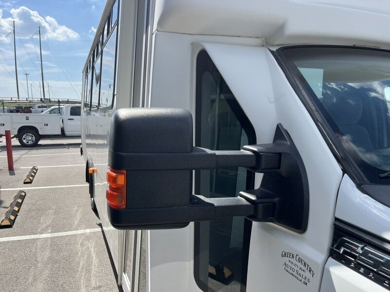 2012 Ford F-550 4x4 Diesel Passenger Bus ***4WD*** XL Collinsville OK