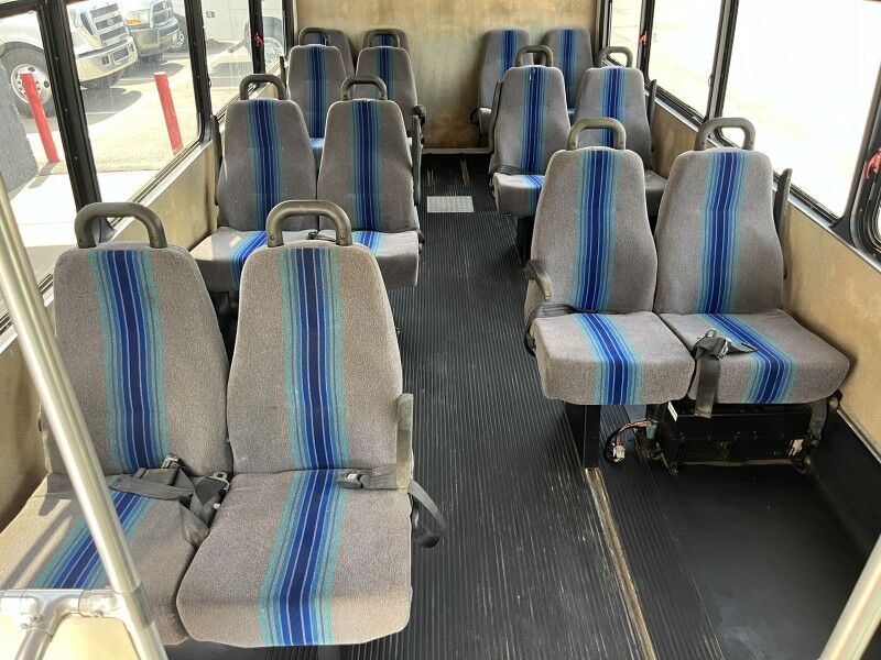 2012 Ford F-550 4x4 Diesel Passenger Bus ***4WD*** XL Collinsville OK
