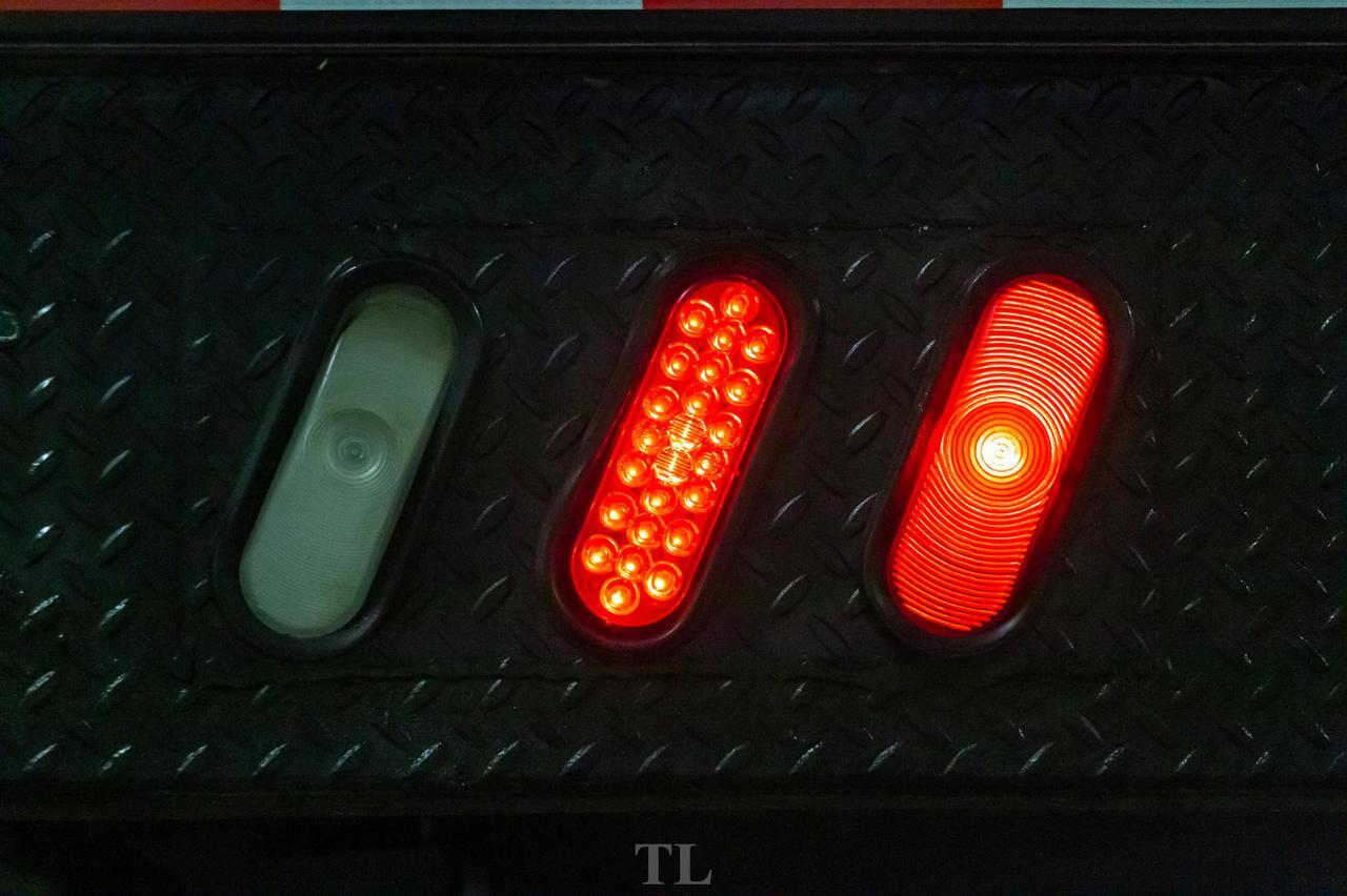 2012 Ford F-550 4x4 Reg Cab XLT Dually Deck Diesel Red Deer AB