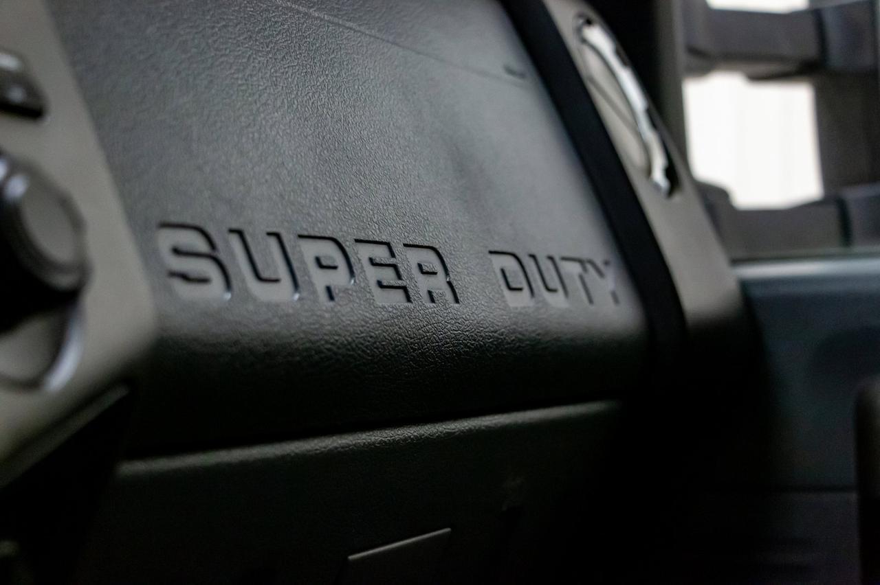 2012 Ford F-550 4x4 Reg Cab XLT Mechanic's Box Red Deer AB