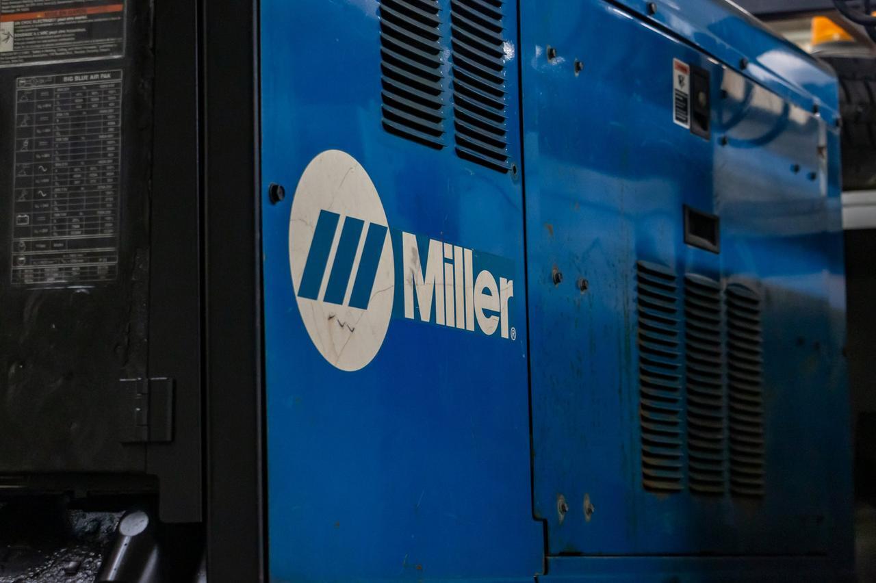 2012 Ford F-550 4x4 Reg Cab XLT Mechanic's Box Red Deer AB