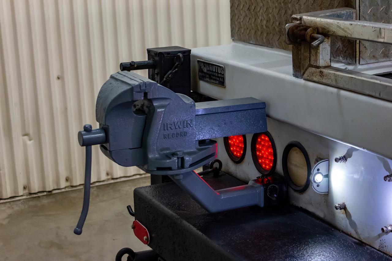 2012 Ford F-550 4x4 Reg Cab XLT Mechanic's Box Red Deer AB