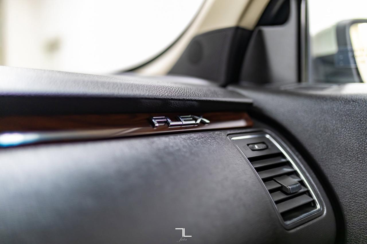 2012 Ford Flex AWD SEL Heated Seats Red Deer AB