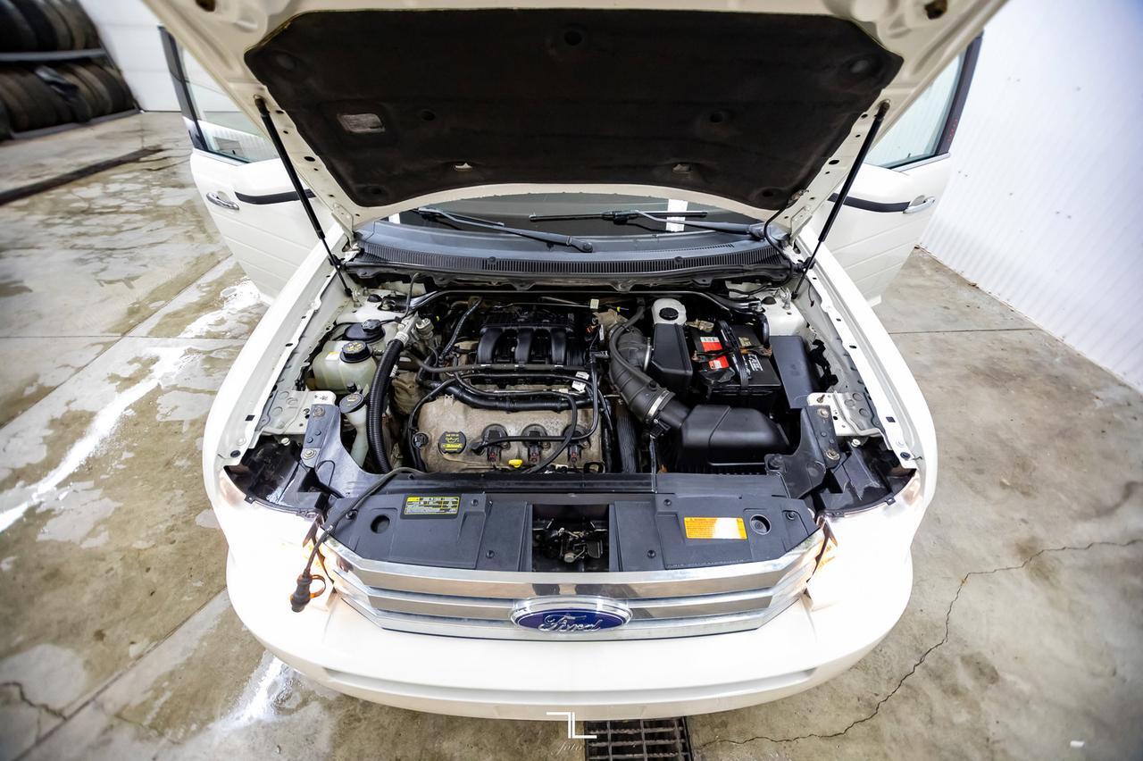 2012 Ford Flex AWD SEL Heated Seats Red Deer AB