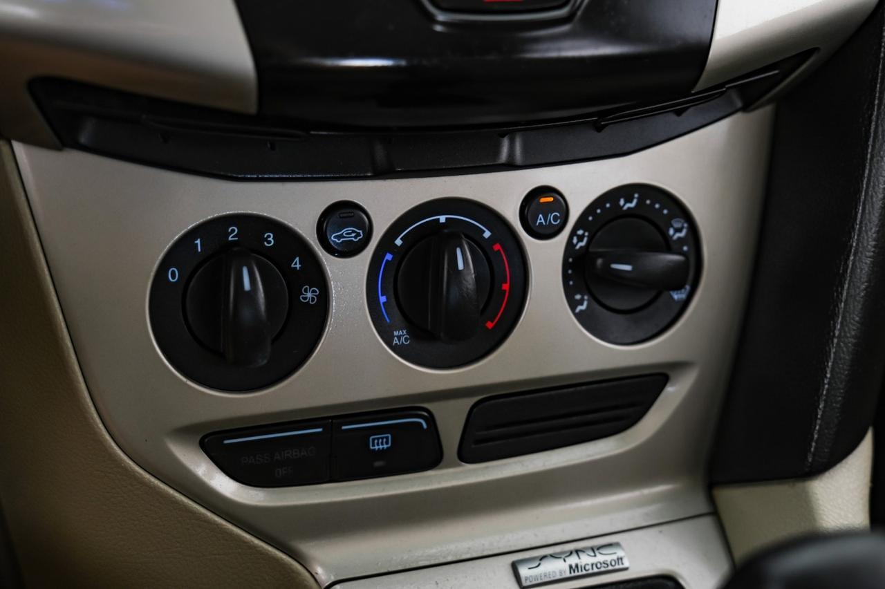 2012 Ford Focus SE HATCHBACK AUTOMATIC CONVENIENCE PKG BLUETOOTH CRUISE CONTROL Carrollton TX