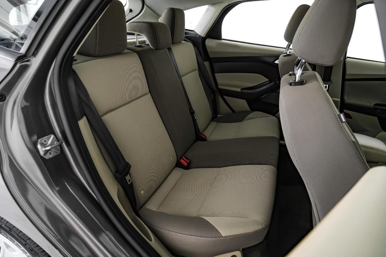 2012 Ford Focus SE HATCHBACK AUTOMATIC CONVENIENCE PKG BLUETOOTH CRUISE CONTROL Carrollton TX