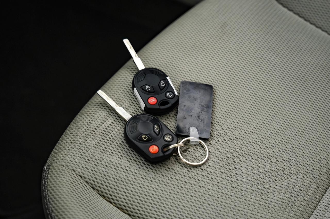 2012 Ford Focus SE HATCHBACK AUTOMATIC CONVENIENCE PKG BLUETOOTH CRUISE CONTROL Carrollton TX