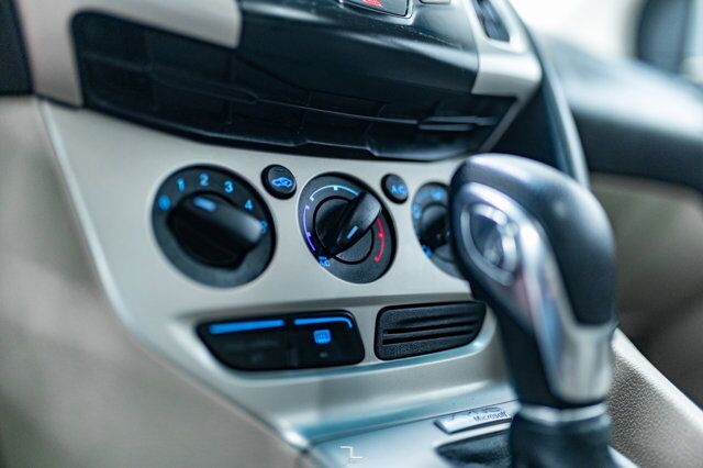 2012 Ford Focus SE Hatchback Roof Red Deer AB