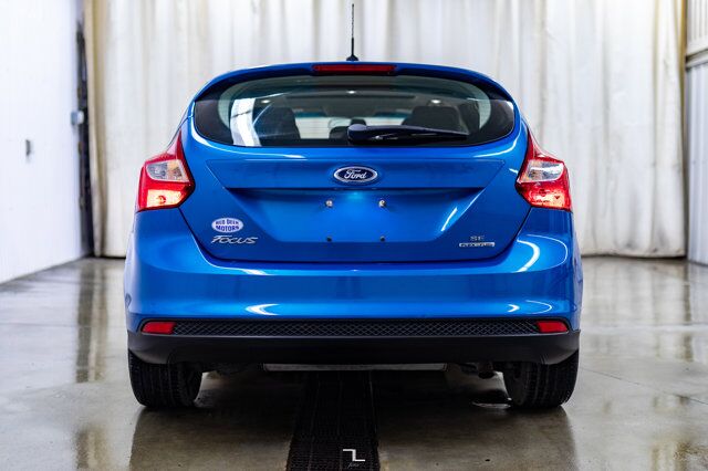 2012 Ford Focus SE Hatchback Roof Red Deer AB