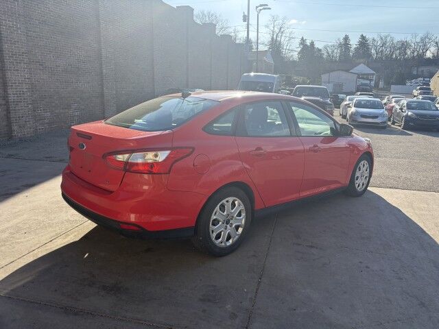 2012 Ford Focus SE
