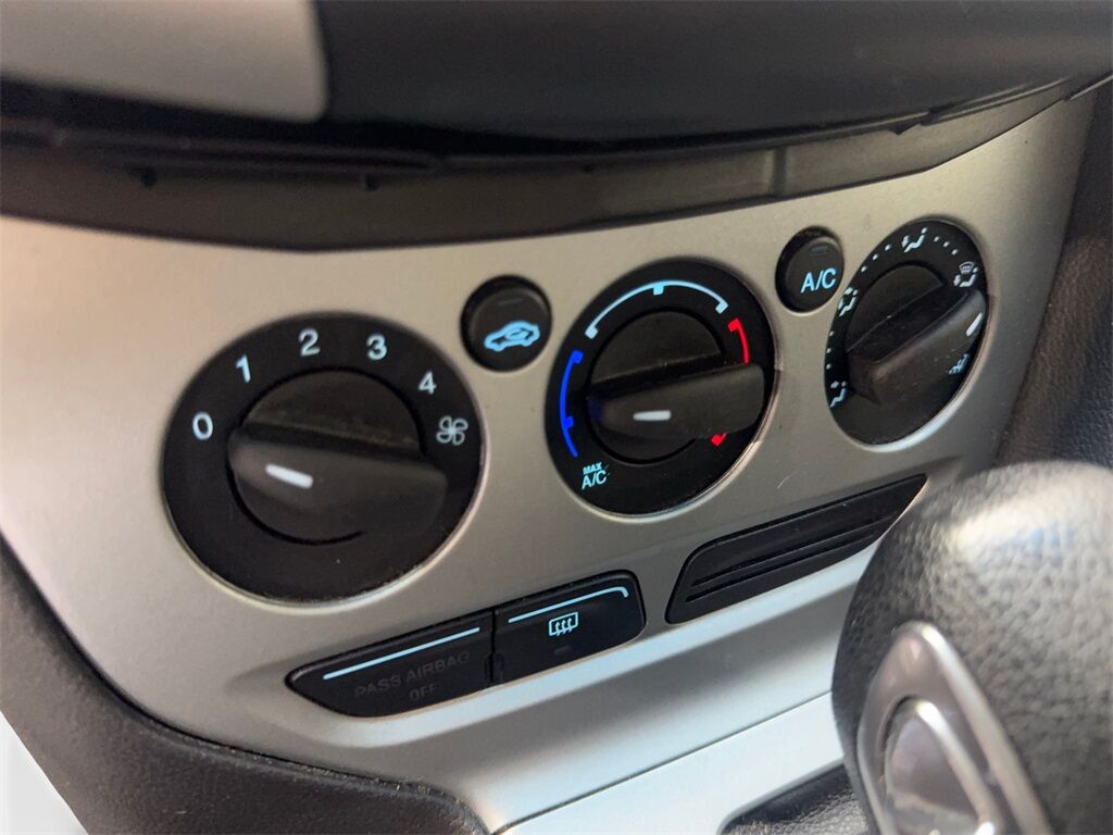 2012 Ford Focus SE Irving TX