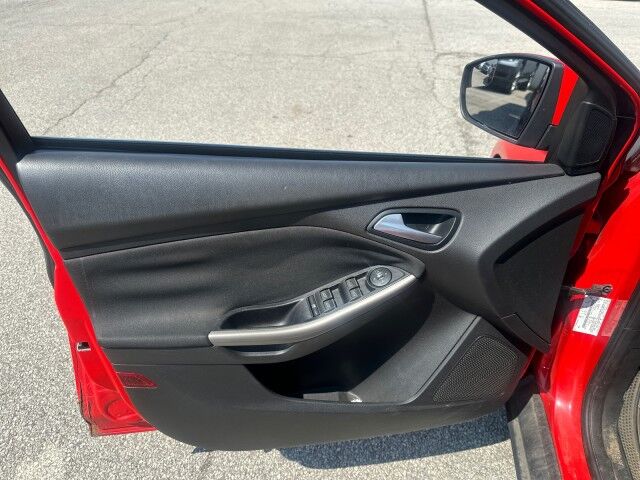 2012 Ford Focus SEL Cleveland OH