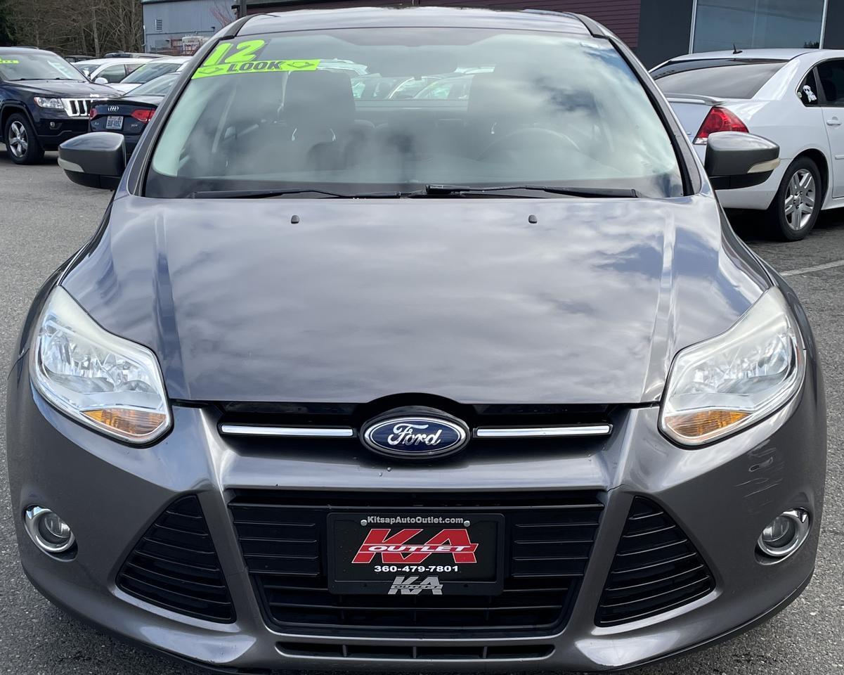 2012 Ford Focus SEL Sedan 4D