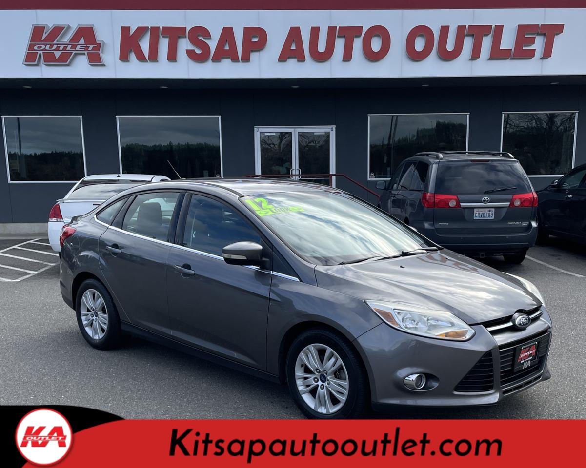 2012 Ford Focus SEL Sedan 4D