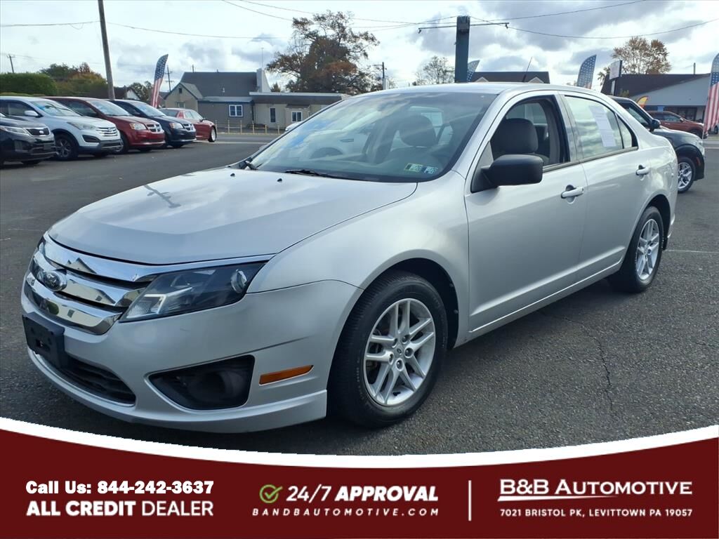 2012 Ford Fusion S Levittown PA
