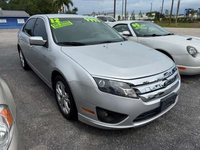 2012 Ford Fusion SE