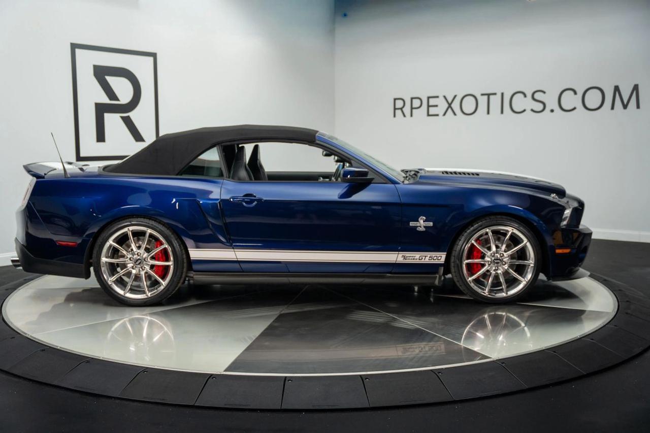 2012 Ford Mustang Shelby GT500 Convertible 2D St. Louis MO