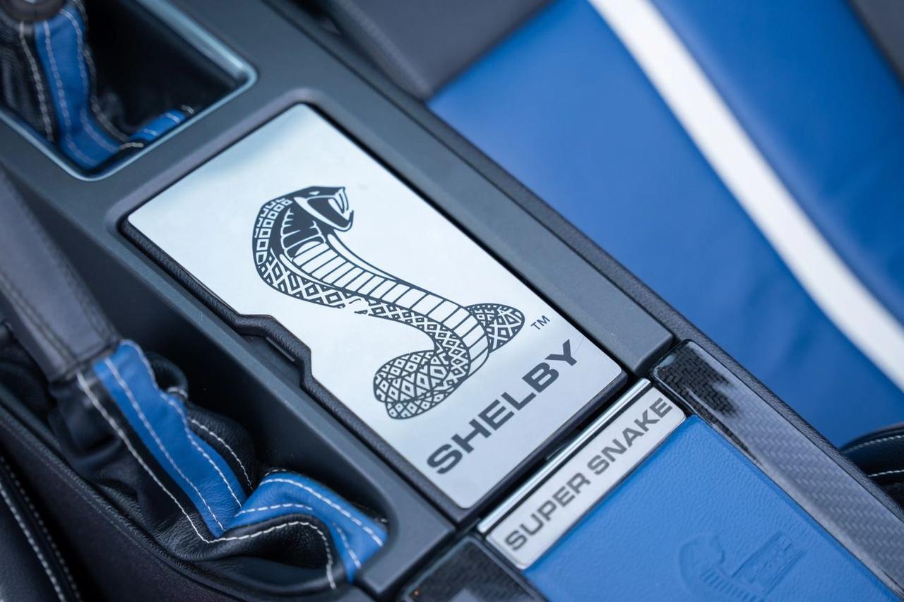 2012 Ford Mustang Shelby GT500 Convertible 2D St. Louis MO