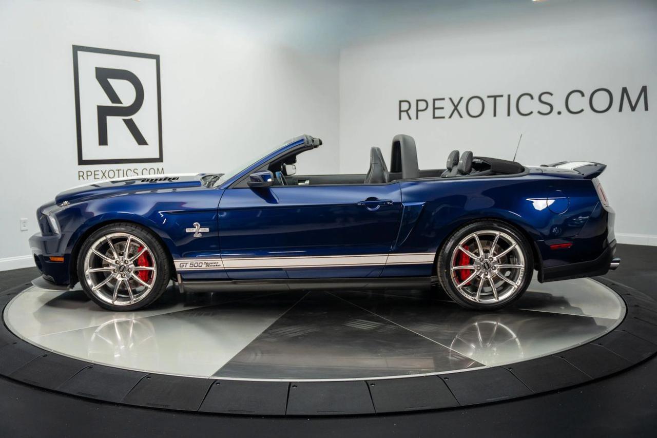 2012 Ford Mustang Shelby GT500 Convertible 2D St. Louis MO