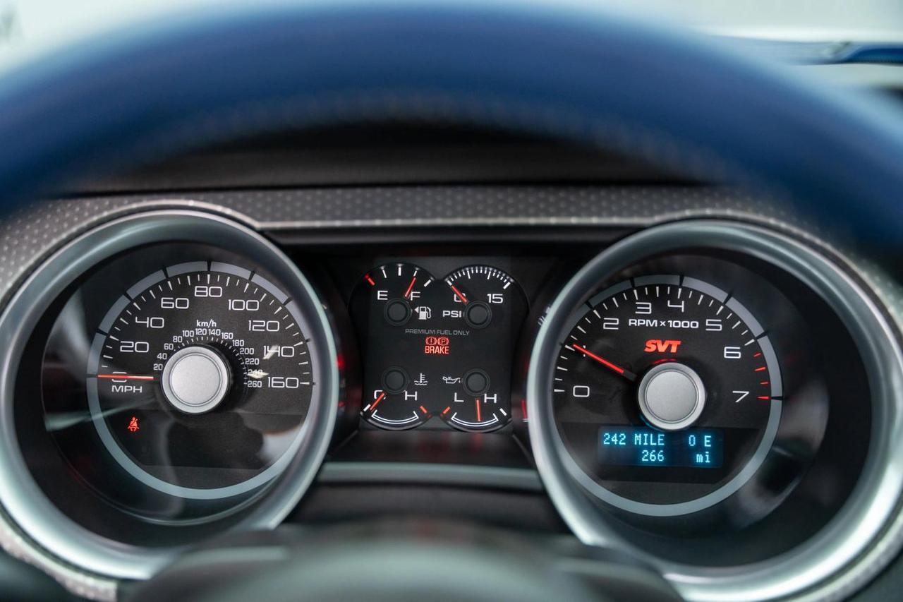 2012 Ford Mustang Shelby GT500 Convertible 2D St. Louis MO