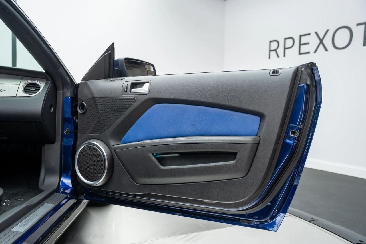 2012 Ford Mustang Shelby GT500 Convertible 2D St. Louis MO