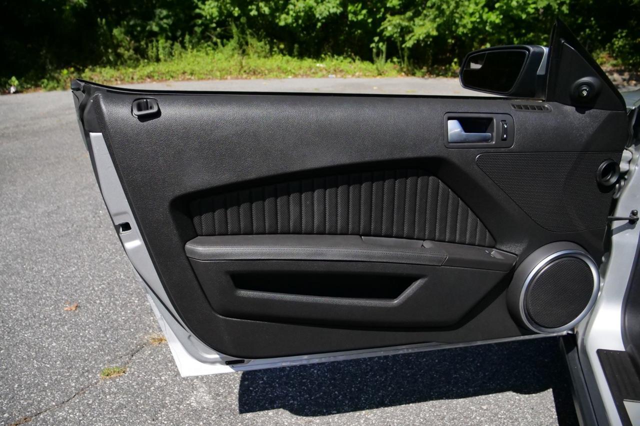 2012 Ford Mustang Shelby GT500 / Recaro Seats / Performance PKG! Lincolnton NC