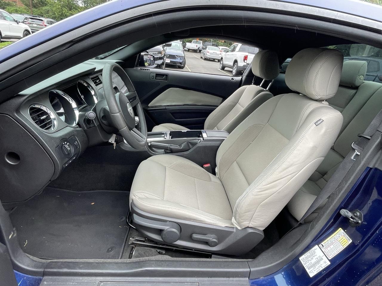 2012 Ford Mustang V6 Alexandria VA