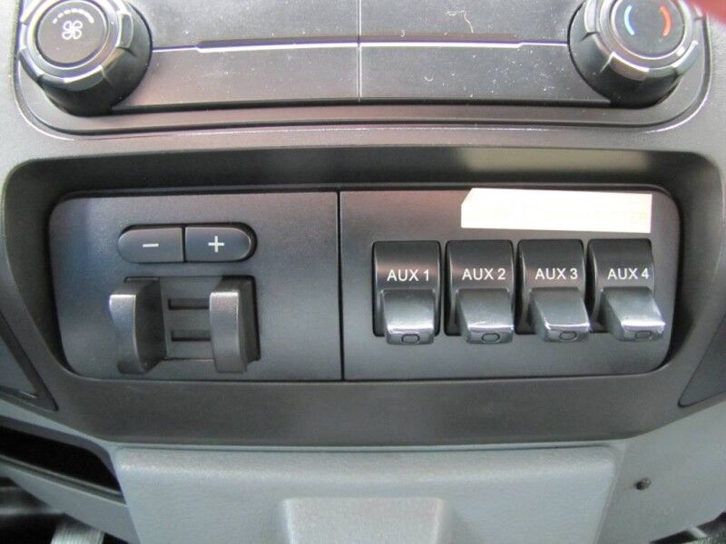 2012 Ford Super Crew F-550 Diesel Utility IMT 1015 Crane XL Collinsville OK