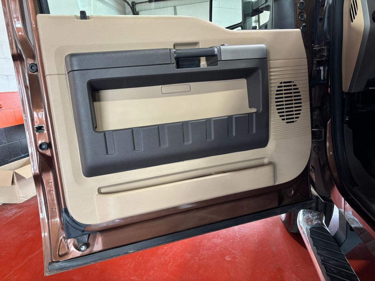 2012 Ford Super Duty F-250 SRW Lariat Franklin OH