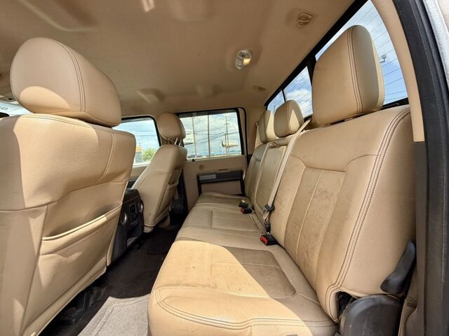 2012 Ford Super Duty F-350 SRW Lariat  TX