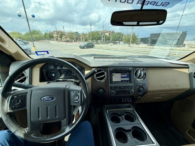 2012 Ford Super Duty F-350 SRW Lariat  TX