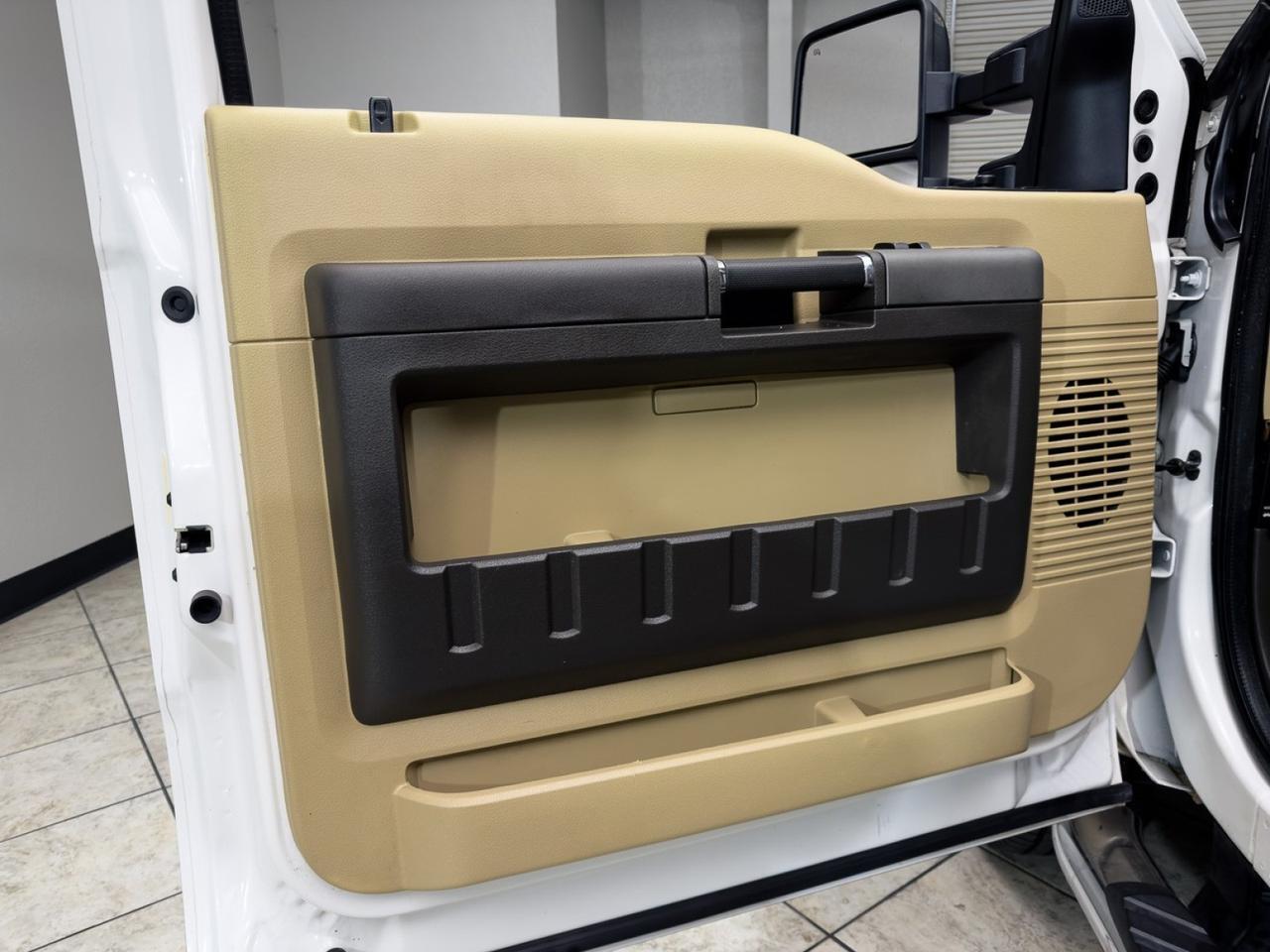 2012 Ford Super Duty F-350 SRW Lariat FX4 6.7L Power Stroke 4x4 Mansfield TX