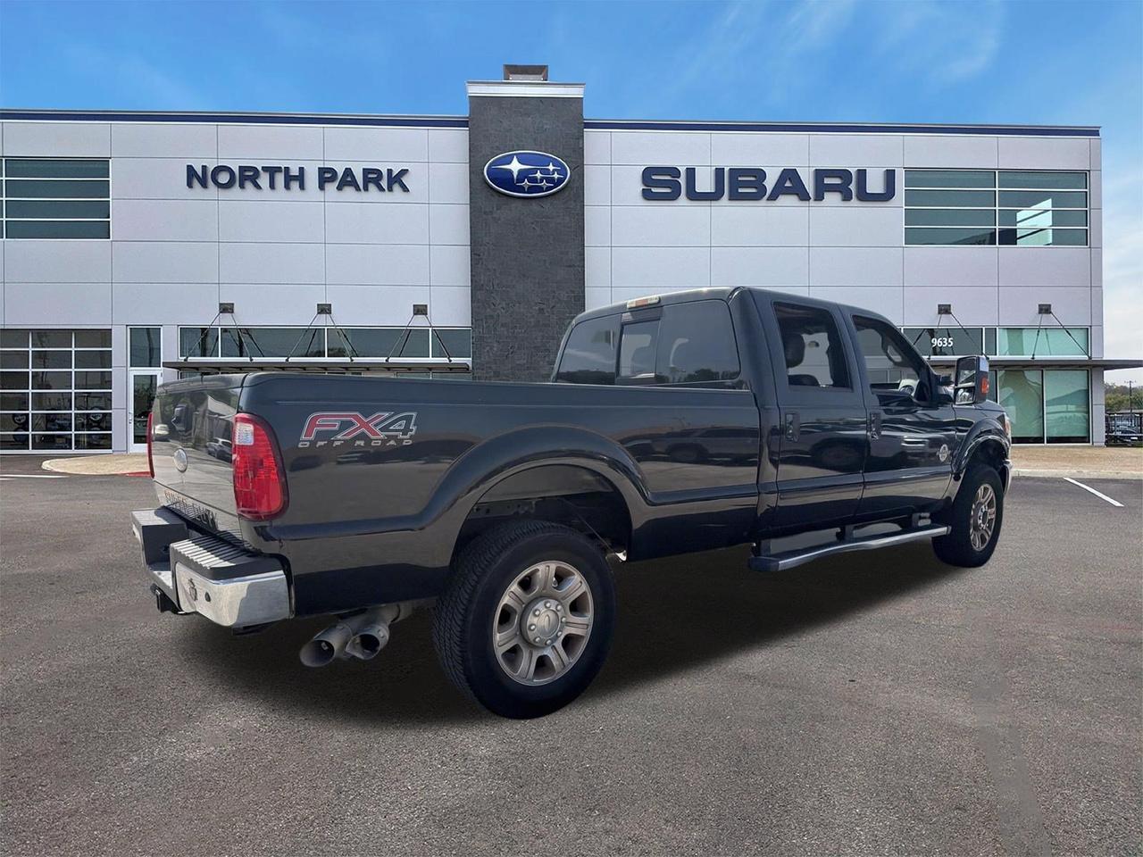 2012 Ford Super Duty F-350 SRW Lariat