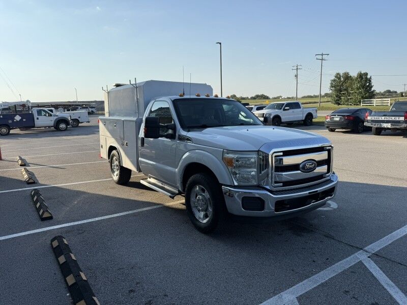 2012 Ford Super Duty F-350 SRW Utility XLT Collinsville OK