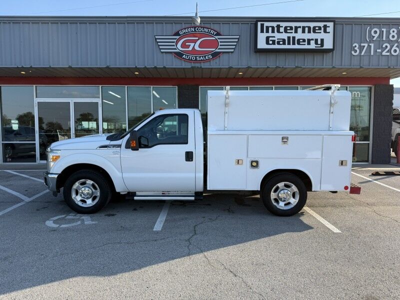 2012 Ford Super Duty F-350 SRW Utility XLT Collinsville OK
