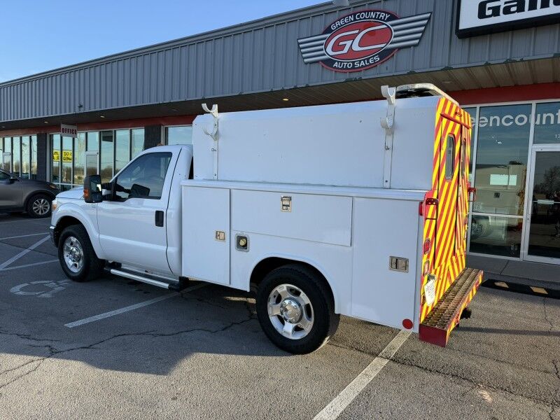 2012 Ford Super Duty F-350 SRW Utility XLT Collinsville OK