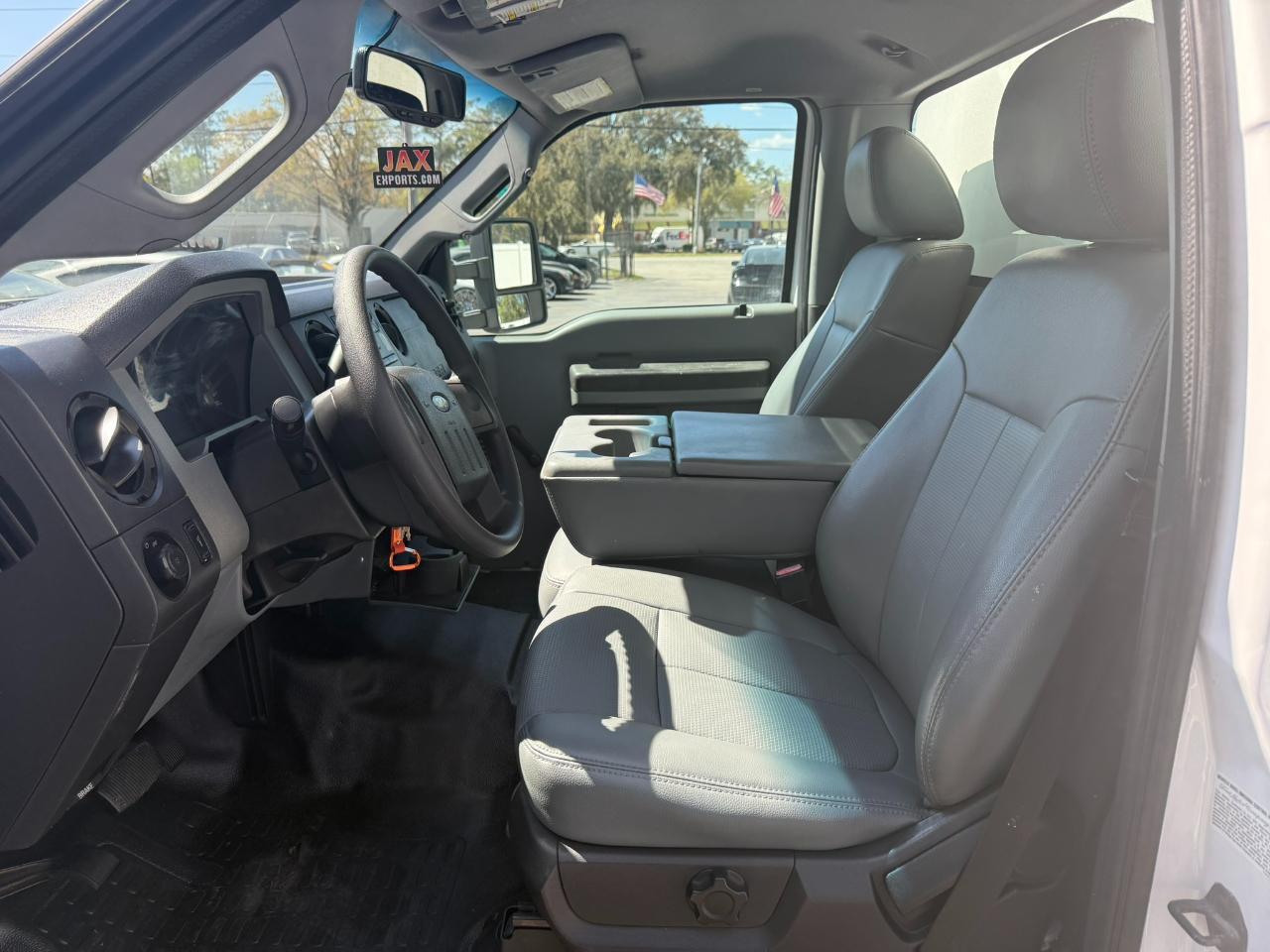 2012 Ford Super Duty F-550 DRW 2WD Reg Cab 141" WB 60" CA XLT Jacksonville FL