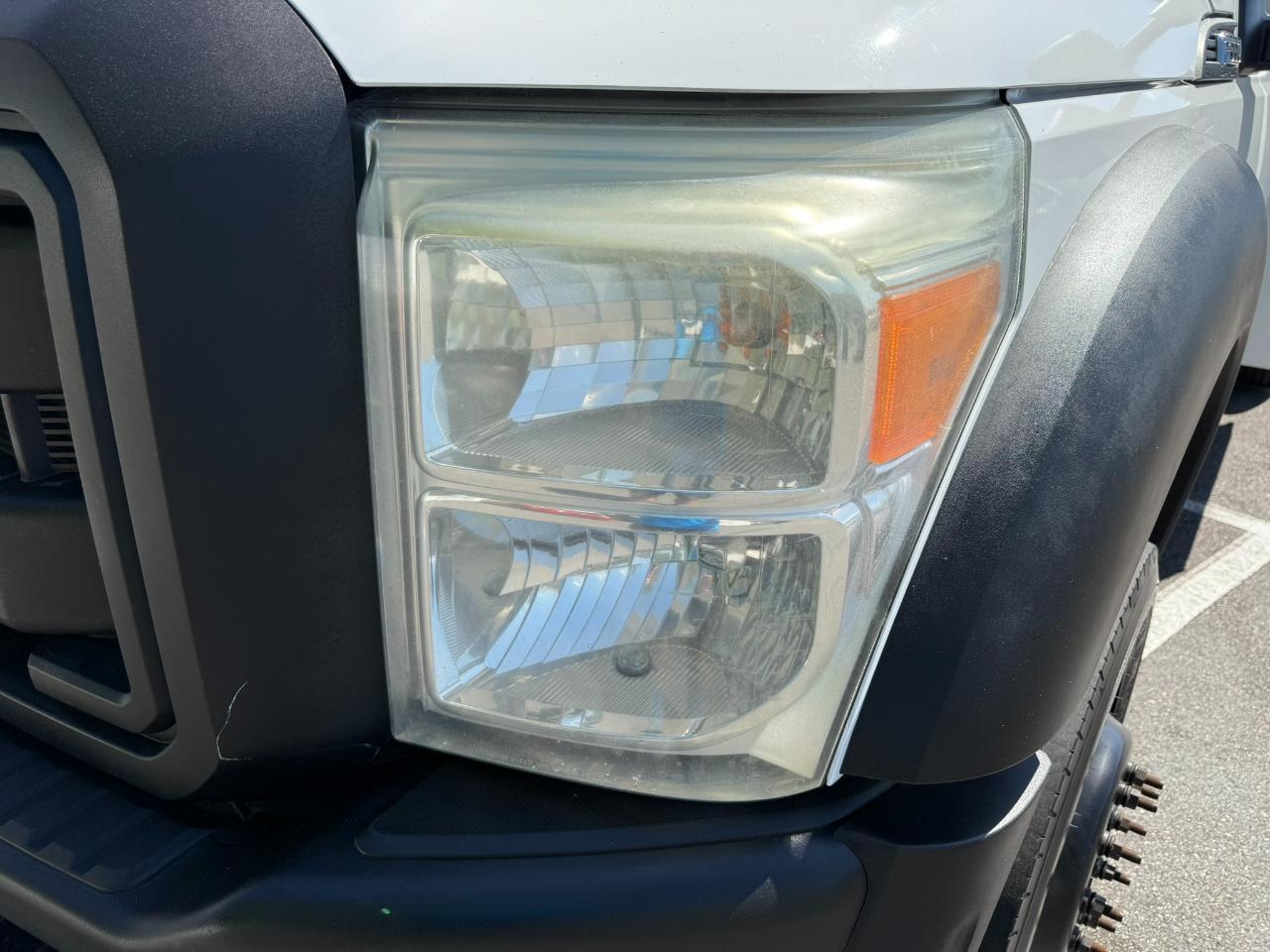 2012 Ford Super Duty F-550 DRW 2WD Reg Cab 141" WB 60" CA XLT Jacksonville FL