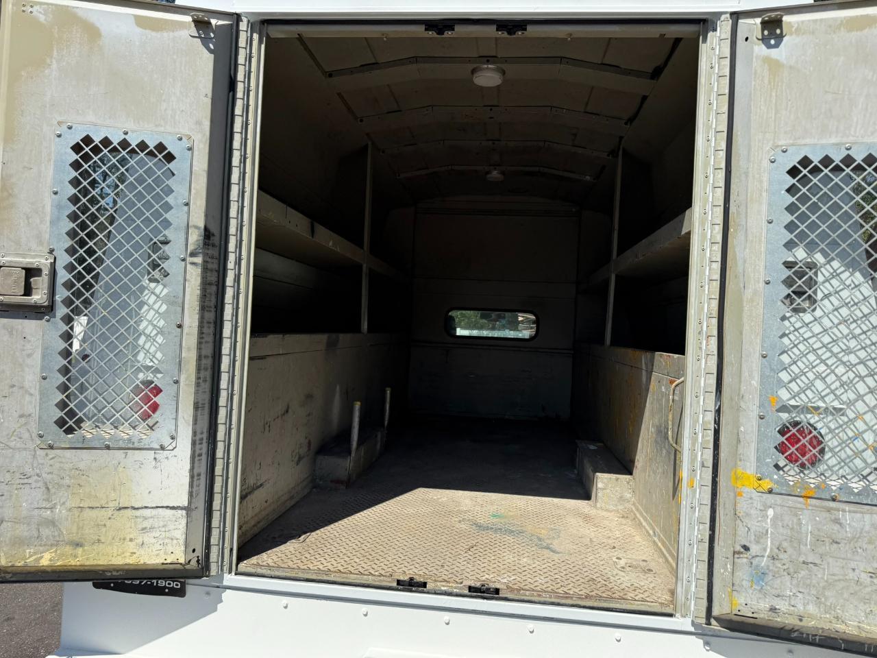 2012 Ford Super Duty F-550 DRW 2WD Reg Cab 141" WB 60" CA XLT Jacksonville FL