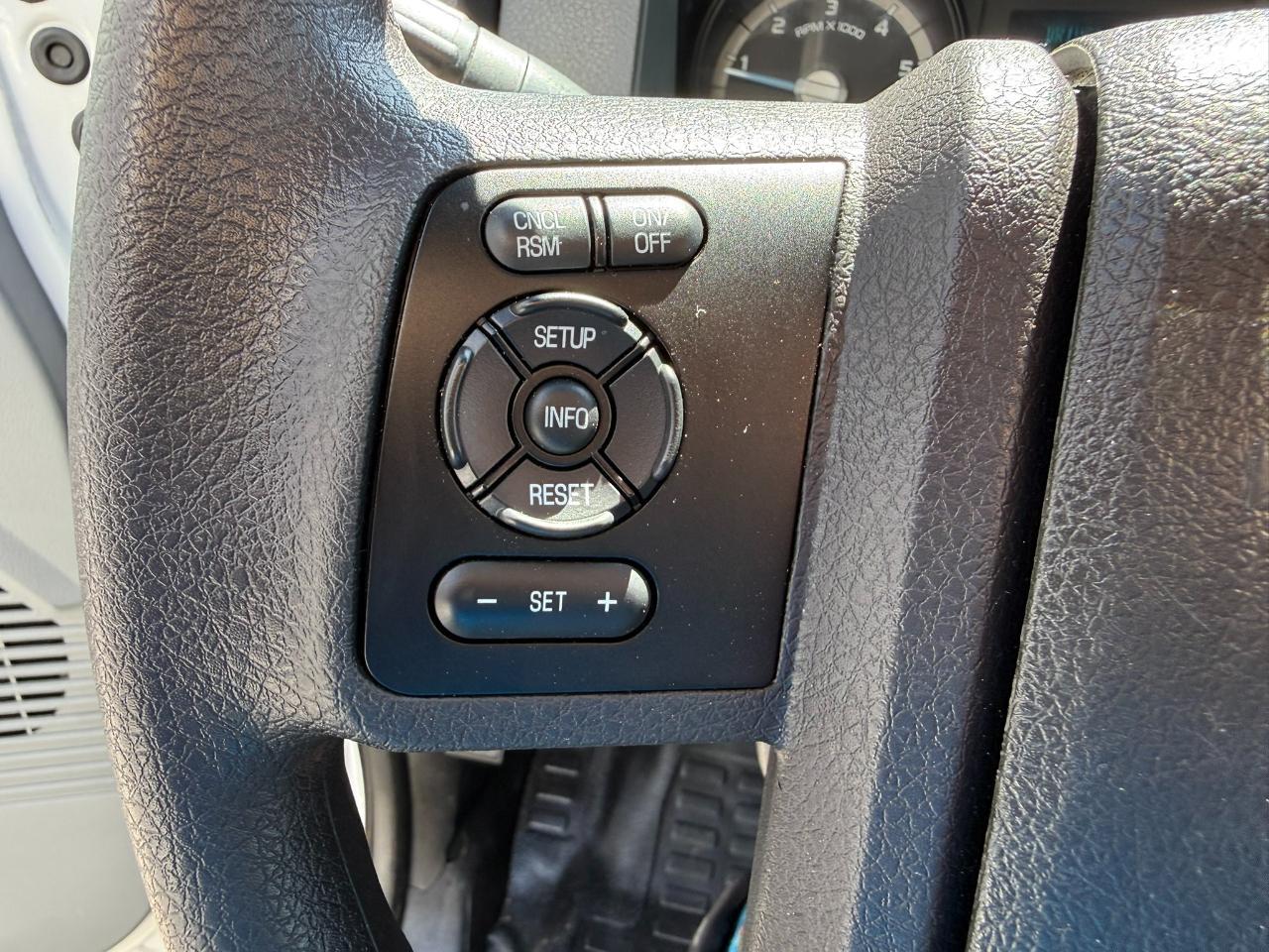 2012 Ford Super Duty F-550 DRW 2WD Reg Cab 141" WB 60" CA XLT Jacksonville FL