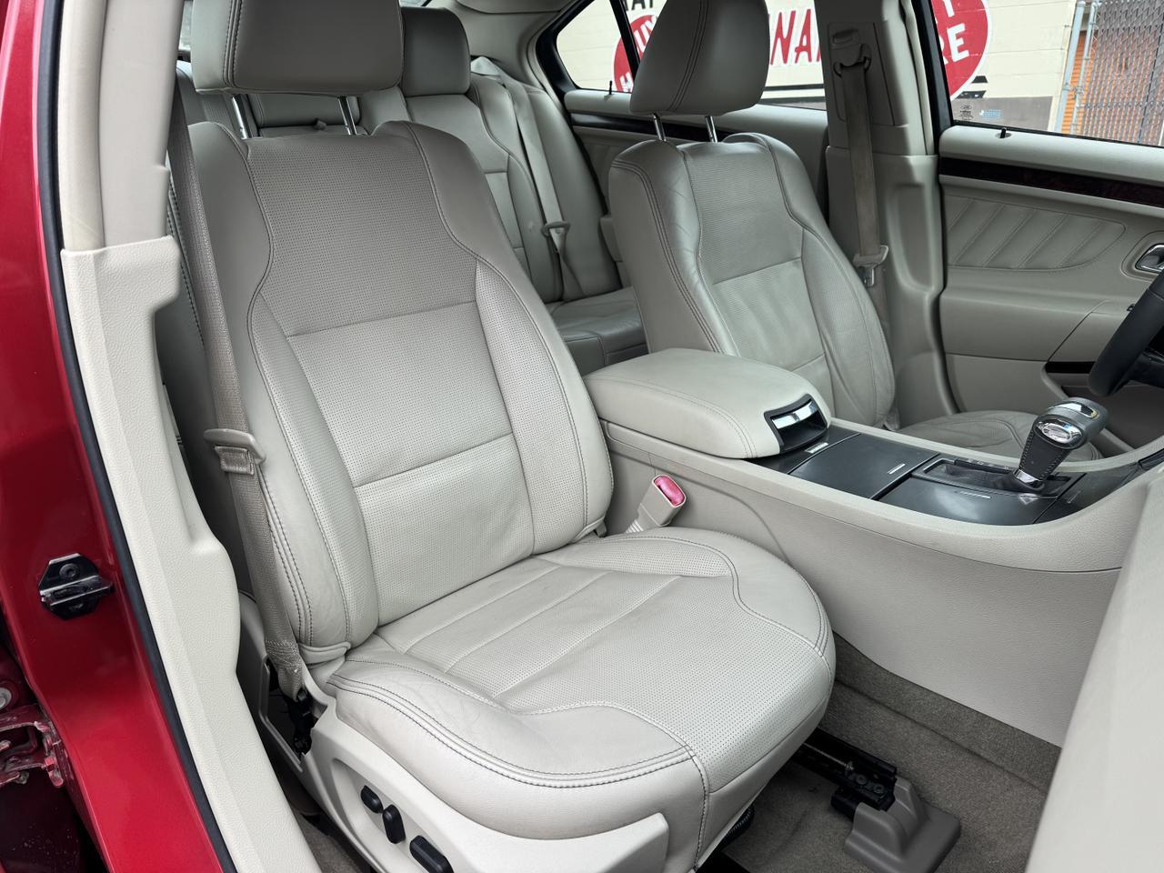 2012 Ford Taurus Limited Lake Wales FL