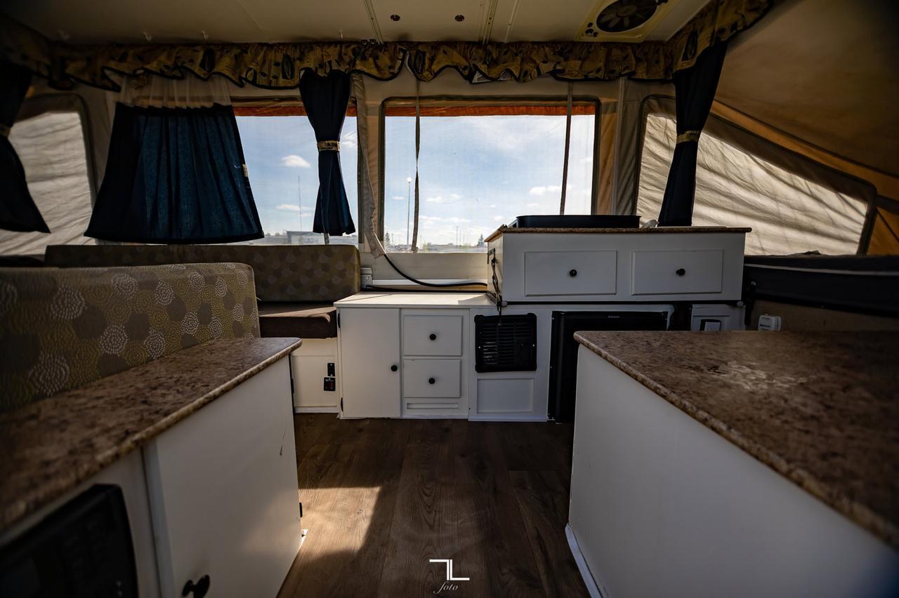 2012 Forest River Palomino Traverse Denali Trailer Red Deer AB