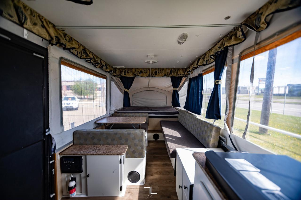 2012 Forest River Palomino Traverse Denali Trailer Red Deer AB