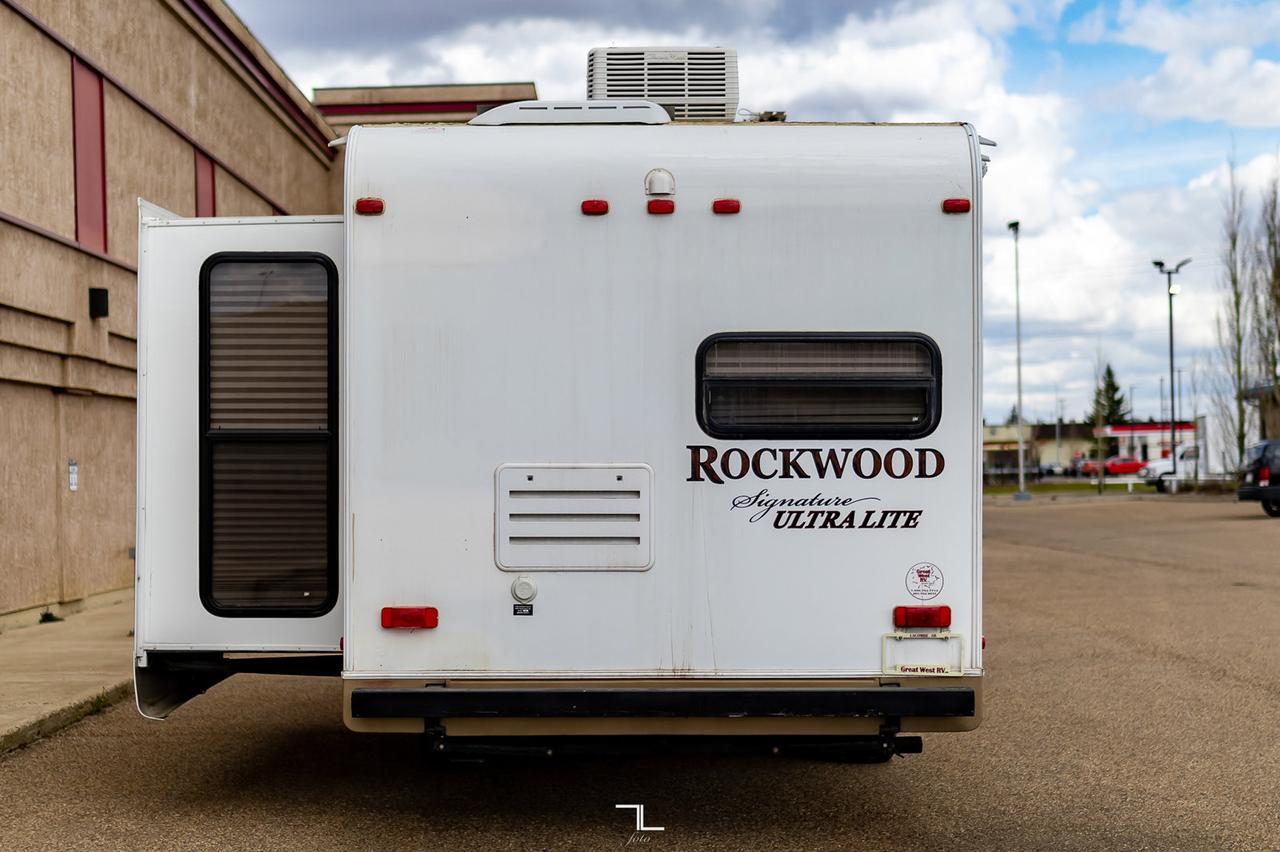 2012 Forest River Rockwood Ultra Lite 8280WS 30 Ft. 5th Wheel Red Deer AB