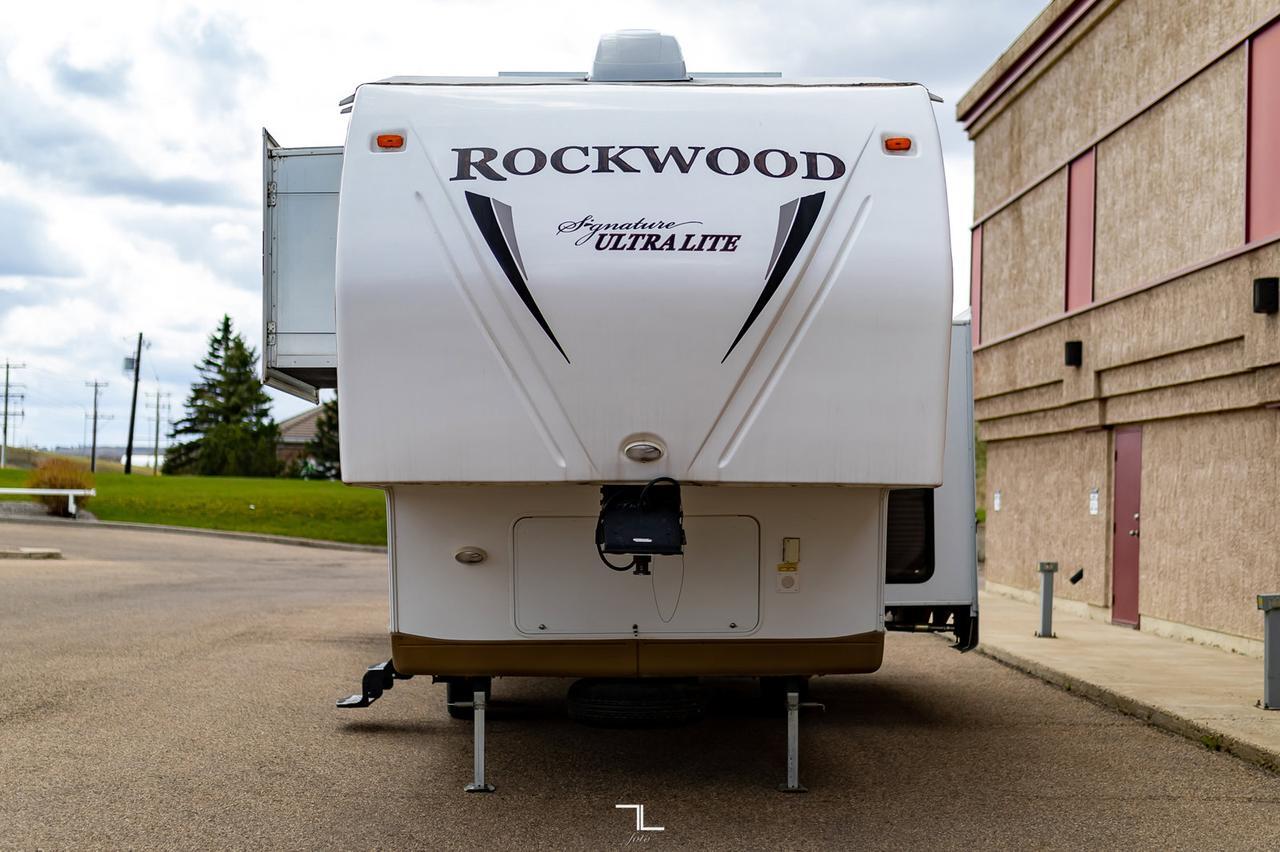 2012 Forest River Rockwood Ultra Lite 8280WS 30 Ft. 5th Wheel Red Deer AB