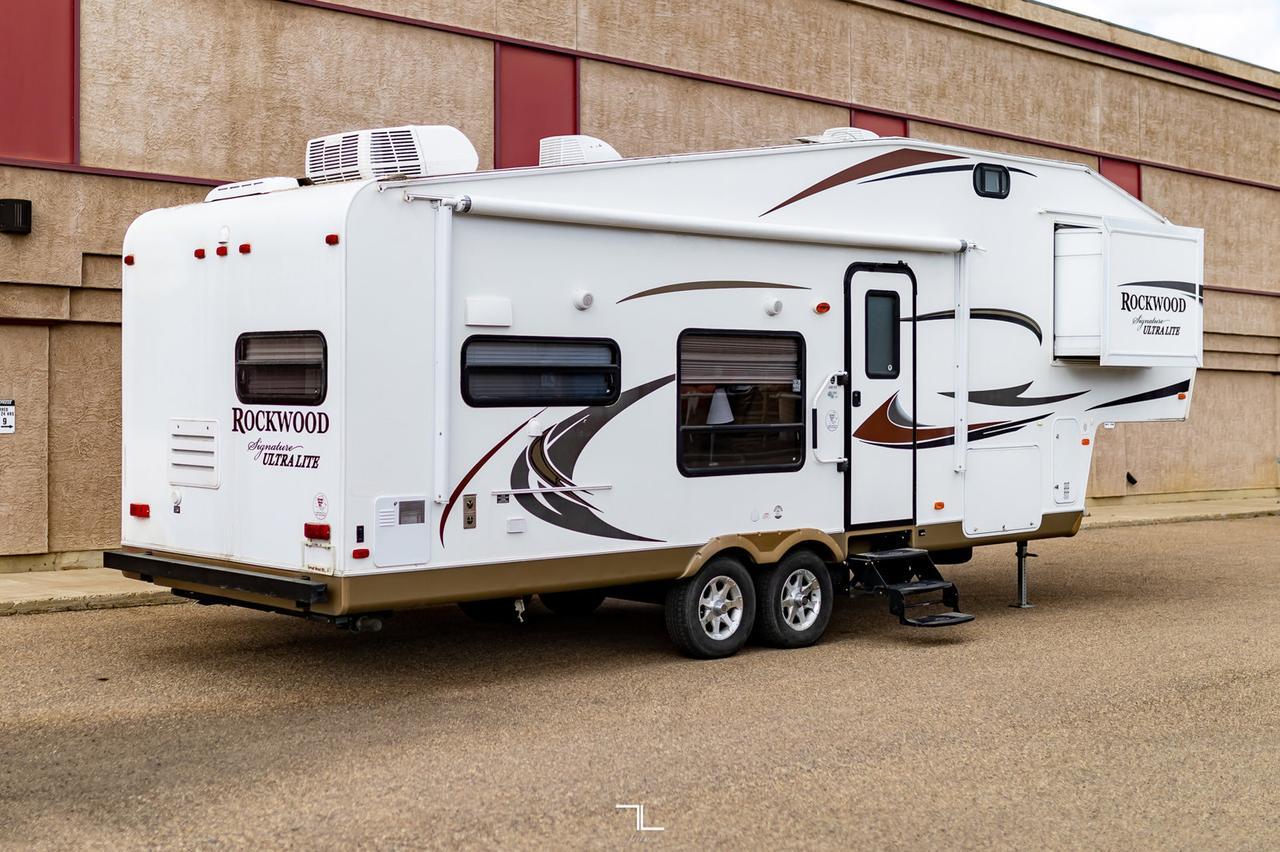 2012 Forest River Rockwood Ultra Lite 8280WS 30 Ft. 5th Wheel Red Deer AB