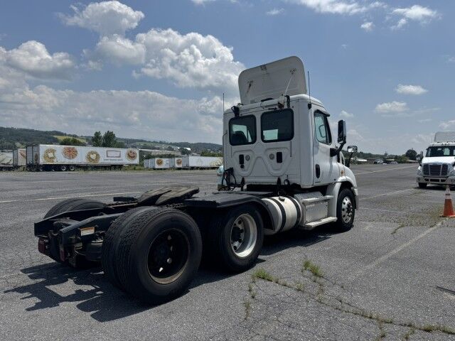 2012 Freightliner Cascadia  Henrico VA