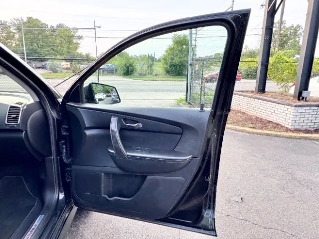 2012 GMC Acadia Denali Sport Utility 4D Cincinnati OH